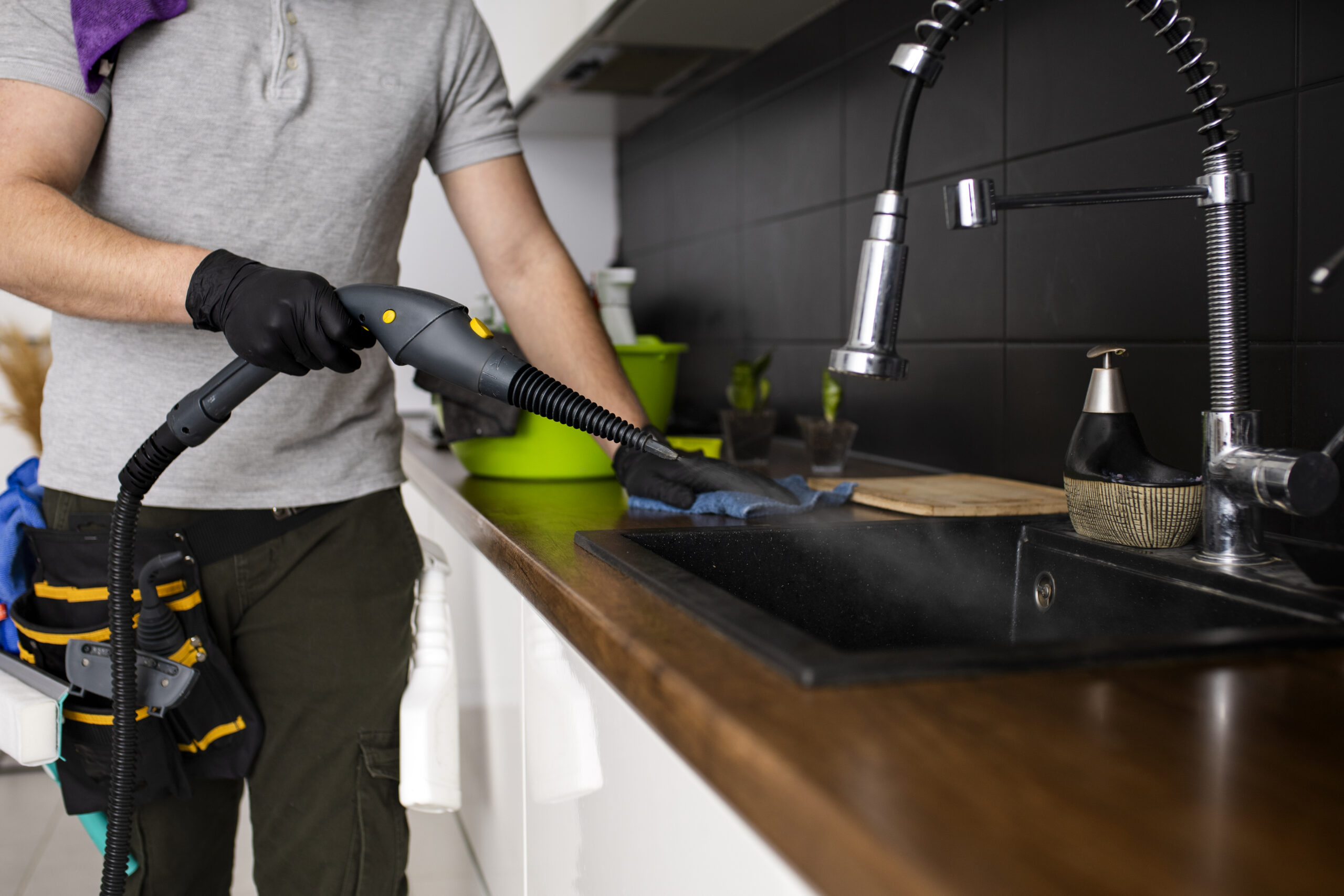 Skilled contractors offering home improvement services in Alpharetta