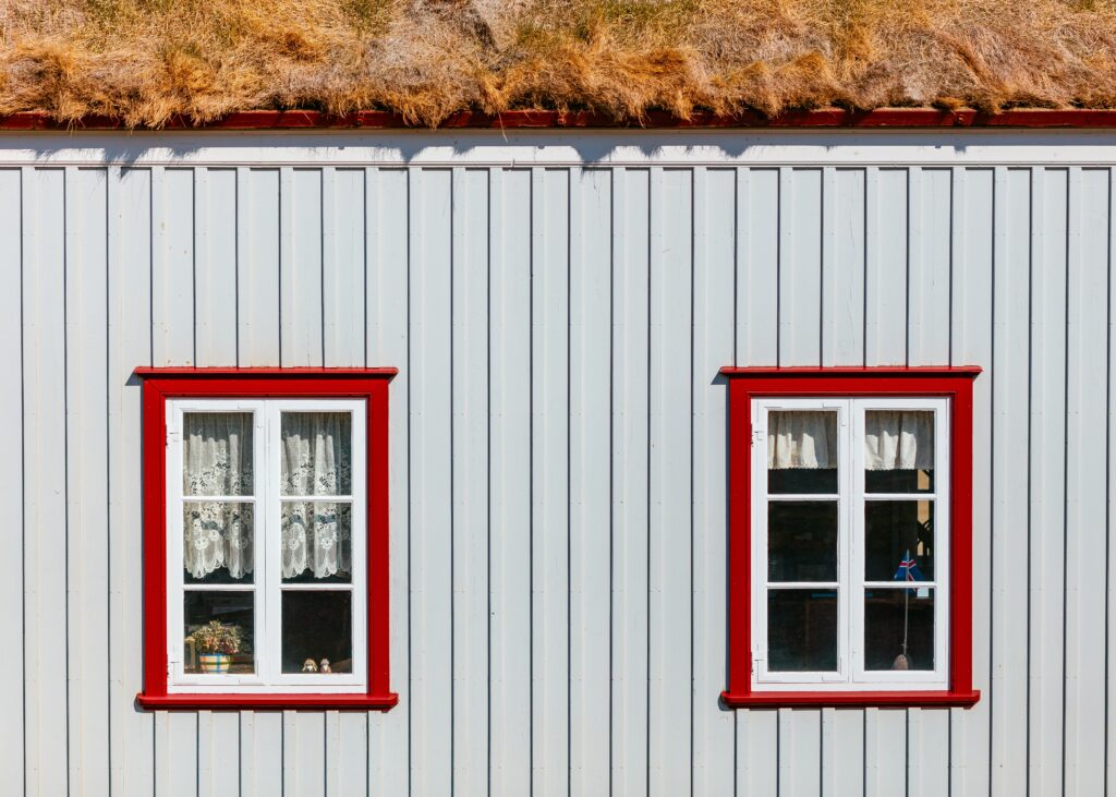 Interior painting service in Alpharetta home